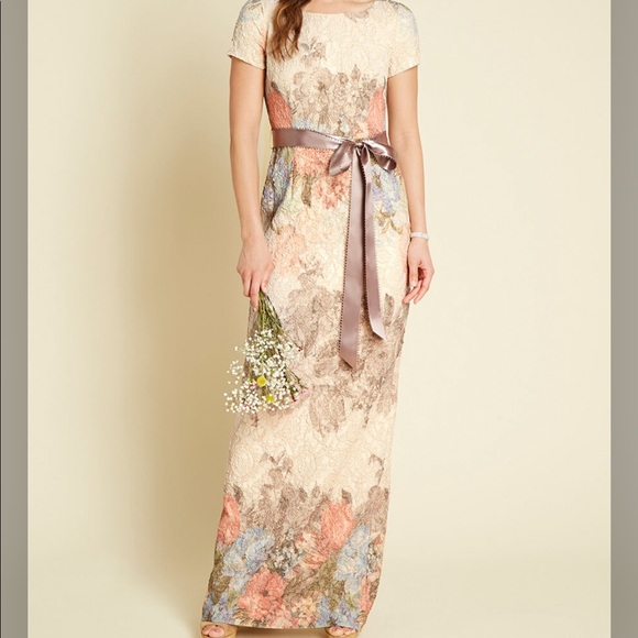 Modcloth Dresses & Skirts - Metallic Shimmer Floral Dress